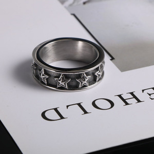 Bague étoile en acier titane, design rond à cinq branches, bijoux cadeau - Product Image 4