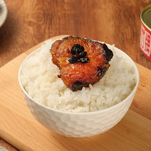 Marca Gan Zhu, 184g, Pescado Dace Frito Picante Enlatado con Frijoles Negros, Mariscos Listos <span class=keywords><strong>para</strong></span> Comer <span class=keywords><strong>para</strong></span> <span class=keywords><strong>Comidas</strong></span> Instantáneas y Papillas, Venta al por Mayor - Product Image 4