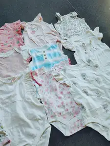 Alta qualidade excedente backlog roupas marca de manga comprida triângulo rastejando roupas bebê infantil Macacão de algodão Macacão