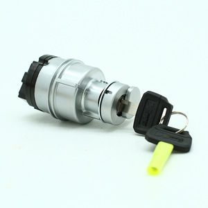 สวิตช์กุญแจสตาร์ทเครื่องจักรก่อสร้าง Sk200 8 แบบกำหนดเอง พร้อมกุญแจ สำหรับอะไหล่ยานยนต์ทางวิศวกรรม - Product Image 3