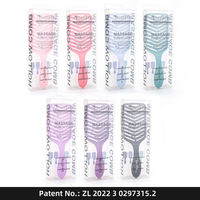 Brosse à cheveux évidée pratique pour démêler et masser, idéale pour coiffure sur cheveux secs ou mouillés