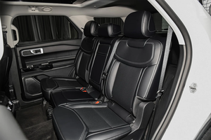 Ford <span class=keywords><strong>Explorer</strong></span> EcoSport Extreme EcoBoost 170 Light <span class=keywords><strong>Edition</strong></span> Automatique Gauche SUV Compact d'occasion 2023 2024 2025 – Offre Spéciale à Dubaï - Product Image 4