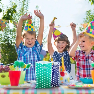 Premium Leakproof Colorful Print Plastic Shopping <strong>Bags</strong> Reusable Storage Party <strong>Loot</strong> <strong>Bag</strong> - Product Image 3