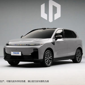 Leapmotor B10 2025 510KM Pure Electric SUV de 5 puertas y 5 plazas, el vehículo de nueva energía de crucero adaptable de velocidad completa más vendido de China - Product Image 1