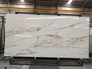 بلاط بورسلين مصقول ذهبي كبير الحجم بتصميم بيكاسو بسعر المصنع، 3200×1600×12 مم، جودة عالية بمظهر الرخام للجدران - Product Image 2