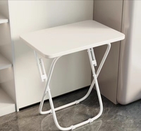 Chaises pliantes d'intérieur pas chères en promotion pour la salle à manger et le café