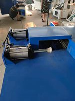 Machine à rainurer les palettes en bois, machine automatique de rainurage et de fraisage pour les panneaux de palettes