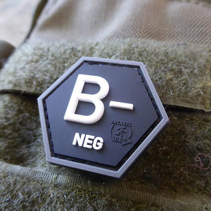 <span class=keywords><strong>Patch</strong></span> en silicone <span class=keywords><strong>personnalisé</strong></span> avec fermeture auto-agrippante, badges professionnels personnalisés en PVC sur le thème des groupes sanguins, <span class=keywords><strong>patch</strong></span> 3D en PVC, <span class=keywords><strong>patch</strong></span> de type <span class=keywords><strong>sanguin</strong></span> en caoutchouc - Product Image 2