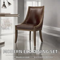 Chaise de salle à manger moderne ultra-élégante avec revêtement en cuir et clous décoratifs en bronze, pieds en bois massif, beige, lot de 2, écologique et durable