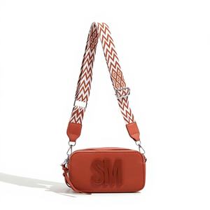 Bolso de Hombro Cruzado de Moda Otoño-Verano para Mujer, de Alta Gama, Clásico, con Correa Ajustable, Material PU, Gran Capacidad - Product Image 1