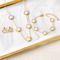 Ensemble de bijoux RINHOO Lucky en acier inoxydable avec bracelet, collier et boucles d'oreilles en forme de trèfle à cinq feuilles, boucles d'oreilles tendance, ensemble de bijoux pour mariage et fête