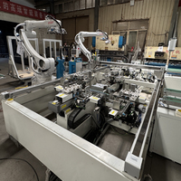 Ligne d'assemblage robotisée à 6 axes pour aquariums en verre, production intelligente autonome avec assemblage de cadre à double station pour aquariums