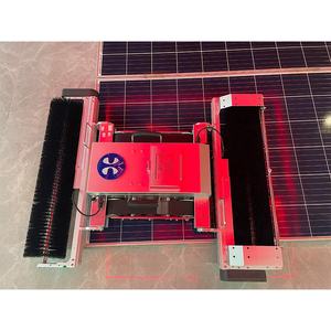 Robot de nettoyage de panneaux solaires photovoltaïques avec application mobile pour un contrôle complet - Product Image 6