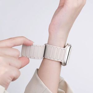 Le plus récent bracelet de montre souple pour Apple Watch bande magnétique en Silicone Ultra 2 49mm 42mm Bracelet pour Apple Watch Series <span class=keywords><strong>10</strong></span> 9 8 7 SE Strap - Product Image 5