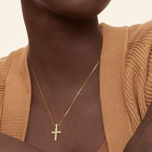 VVS モアッサナイト ネックレス キリスト教 クロス ペンダント 14K ホワイトゴールドメッキ 925 スターリングシルバー 宗教ジュエリー 男女兼用ギフト - Product Image 1