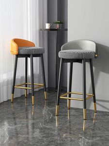 Modern Wrought Iron Swivel <b>Bar</b> <b>Stool</b> for Home & Commercial Use Simple Design <b>Bar</b> Chair - Product Image 1