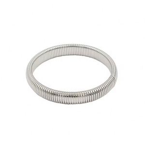 Vente en gros de bracelets à breloques élastiques en acier inoxydable pour femmes de 10 à 20mm de large Bracelets minimalistes - Product Image 5