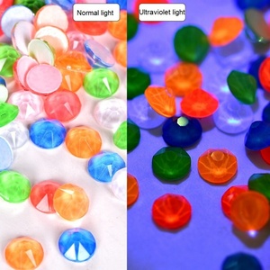 OLeeya Factory Wholesale 8 Big 8 Small 2088 Rhinestones Christmas Crystal Gemstone Decorative Neon Rhinestone Nails - Product Image 2