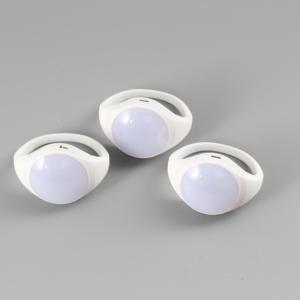 Soffa biểu tượng tùy chỉnh <span class=keywords><strong>DMX</strong></span> điều khiển từ xa <span class=keywords><strong>LED</strong></span> Dây đeo cổ tay 15 thay đổi màu sắc vòng đeo tay <span class=keywords><strong>LED</strong></span> Dây đeo cổ tay cho các sự kiện - Product Image 2