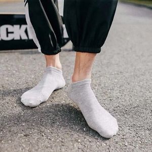 Disposable Socks Mid-Calf Solid Color Polyester Fiber Unisex For Travel And Daily Use - Product Image 4