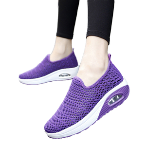 Nouvelles chaussures de sport basses pour femmes 2026, en maille respirante, décontractées, de course, couleur unie, avec coussin d'air, semelle souple en EVA, tendance mode pour l'hiver - Product Image 2