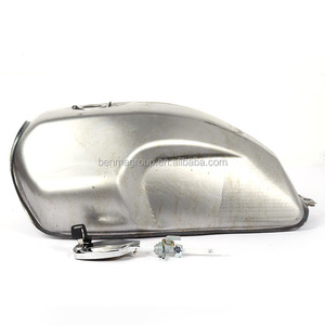 Serbatoio Carburante Moto Vintage Cafe Racer in Metallo Grezzo 17-18L per <span class=keywords><strong>Honda</strong></span> Gb250 - Product Image 3