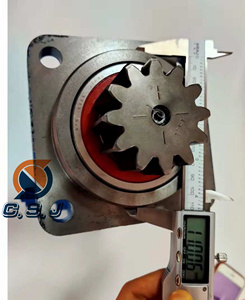 Motore di Rotazione Qualità OEM 2-200DOS-E3 per Mini Escavatore Kubota U15 U17 U15-3 KX41-2 KX41-3 Motore Rotativo Idraulico - Product Image 4