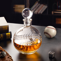 Ensemble de carafe à whisky en verre en forme de balle de baseball NOVARE Creative, 4 verres, capacité de 1000 ml, thème sportif, pour la maison, bar à domicile