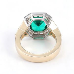 Bague de fiançailles de luxe en or jaune massif 10K 18K avec émeraude de laboratoire, design vintage, émeraude de laboratoire sertie en halo, bague de mariage pour homme - Product Image 3