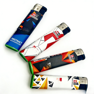 Vente en gros de briquets <span class=keywords><strong>électronique</strong></span>s au butane au design moderne, accessoires de fumeur en plastique pour cigarettes et barbecue - Product Image 4