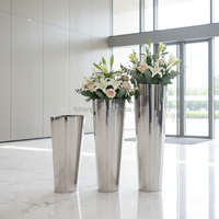 Pot Bunga Dekorasi Dalam Ruangan Vas Bunga Logam Modern Pot & Planter Taman untuk Tanaman Dalam Ruangan