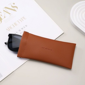 Pochettes en cuir PU sac à lunettes souple étui à lunettes de soleil en cuir avec fermeture à presser supérieure stockage de voyage lunettes de soleil sac en cuir