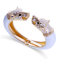 Bracelet manchette ouvert tendance à double tête de léopard émaillée, accessoire de mode animalier, best-seller transfrontalier