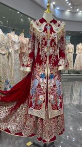 Vestido <span class=keywords><strong>de</strong></span> <span class=keywords><strong>Novia</strong></span> Chino Xiuhe, Cheongsam Rojo con Bordado a Mano y Cuentas 3D, Vestido <span class=keywords><strong>de</strong></span> <span class=keywords><strong>Novia</strong></span> Tradicional Chino para <span class=keywords><strong>Novia</strong></span> Asiática - Product Image 3