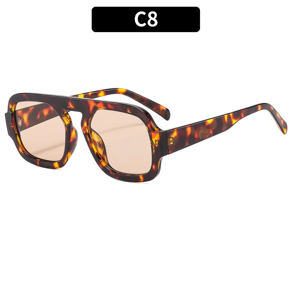 imprimé léopard C8