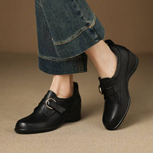 Zapatos de Mujer Hechos a Mano, con Parte Superior de Cuero Genuino, Tacón Plano, Punta Redonda Retro, Suela de Goma, Estilo Slip-On - Product Image 2