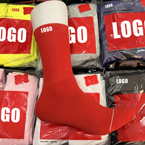 Disponibili Calzini Sportivi Unisex di Alta Qualità, Confezione da 4, Fondo Spesso, in Cotone, con Logo Personalizzato, per Atletica e Moda Casual - Product Image 2