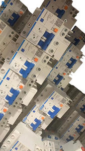Controlador PLC, Sensor, Interruptor de Corriente Residual, Nuevo y Original, 2P 32A - Product Image 1
