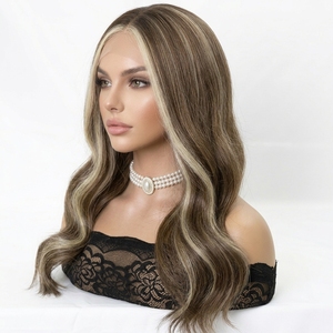 Perruque en cheveux naturels Stock Money Piece, brun caramel balayage avec mèches qui encadrent le visage, dentelle HD 5x5, nœuds simples invisibles - Product Image 1