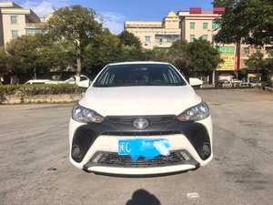 Toyota Yaris <span class=keywords><strong>L</strong></span> 1.5E CVT 2016, Économique en carburant, <span class=keywords><strong>Voiture</strong></span> de ville fiable, Faible coût de fonctionnement, Facile à stationner - Product Image 2