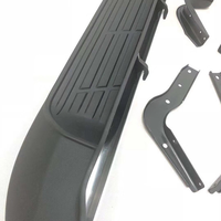 Marchepieds latéraux BAINEL compatibles avec Toyota Hilux Revo