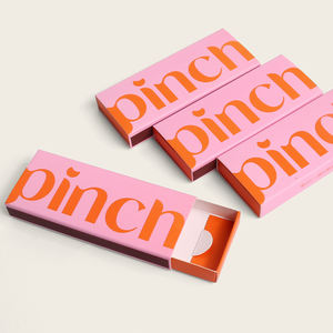 Kotak korek api Kraft kustom dengan keuntungan Foil UV ramah lingkungan ukuran besar untuk logo dan pengiriman yang dipersonalisasi - Product Image 2