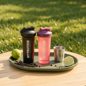 Licuadora de entrenamiento de plástico sin BPA con logotipo personalizado botella agitadora de proteínas en polvo para gimnasio 400ml 600 ml - Product Image 2