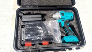 ชุดประแจบลัชเลสไร้<span class=keywords><strong>สาย</strong></span>กำลังสูง ขนาด 1/2 นิ้ว สำหรับซ่อมยางรถยนต์ งานหนัก แรงบิด 21V พร้อมแบตเตอรี่ มาตรฐาน CE - Product Image 3