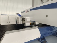 Máquina Punzonadora CNC para Acero Inoxidable, Acero al Carbono y Aluminio