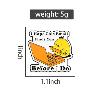 Pin Enamel Ayam Kerja dari Rumah, Bros Lucu Meme Kantor, Lencana Kerah, Grosir - Product Image 6