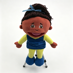 Marioneta de mano personalizada de niña, marioneta de niña afroamericana, marioneta de personaje infantil, marioneta de niña de peluche, marioneta infantil diversificada - Product Image 4