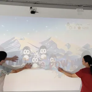 多媒体2024大屏幕新虚拟现实室内沉浸式墙壁地板游戏系统，免费7个有趣的雪球游戏