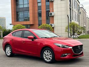<span class=keywords><strong>Mazda</strong></span> <span class=keywords><strong>3</strong></span> Axela <span class=keywords><strong>Hatchback</strong></span> 1.5L Automatica 2017 Pronta per l'Esportazione, Caratteristiche Premium, Cambio Automatico, Pneumatici R16, Sedili in Tessuto, Guida a Sinistra - Product Image 3