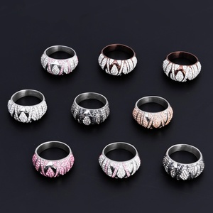 แหวนหมั้น CZ Paced Iced Out สำหรับผู้หญิง แหวนสแตนเลสประดับเพชร ของขวัญสุดหรูสำหรับผู้หญิง - Product Image 2